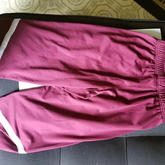 Under Armour small petite - Picture 5 of 12